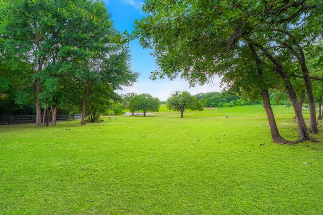 1321 Bridle Bit Rd, House other with 4 bedrooms, 5 bathrooms and null parking in Flower Mound TX | Image 26