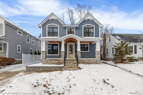 834 Church St, Plymouth, MI, 48170-1644 | Card Image