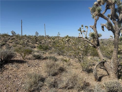 8124 W Rio Vista Dr, White Hills, AZ, 86445 | Card Image