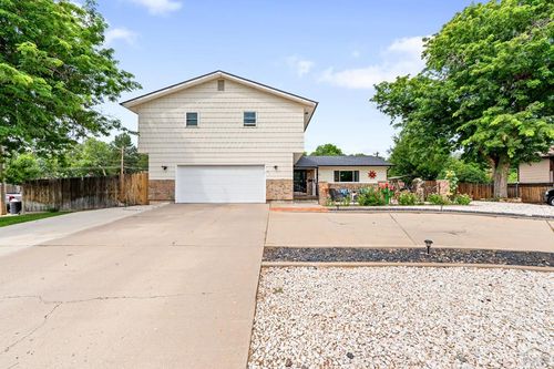425 Starlite Dr, Pueblo, CO, 81005-2636 | Card Image