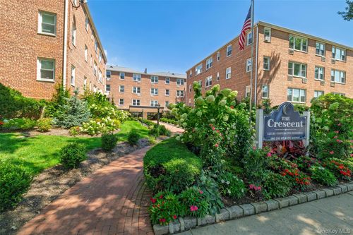 116-280 Atlantic Ave, Hempstead, NY, 11550-1139 | Card Image
