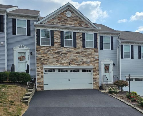 2006 Moccasin Dr, Washington, PA, 15301-7764 | Card Image