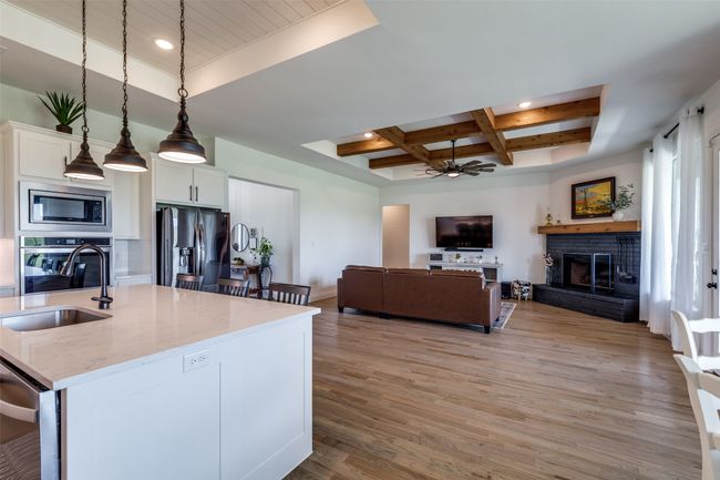 120 Southern Ct, House other with 4 bedrooms, 3 bathrooms and null parking in Springtown TX | Image 12