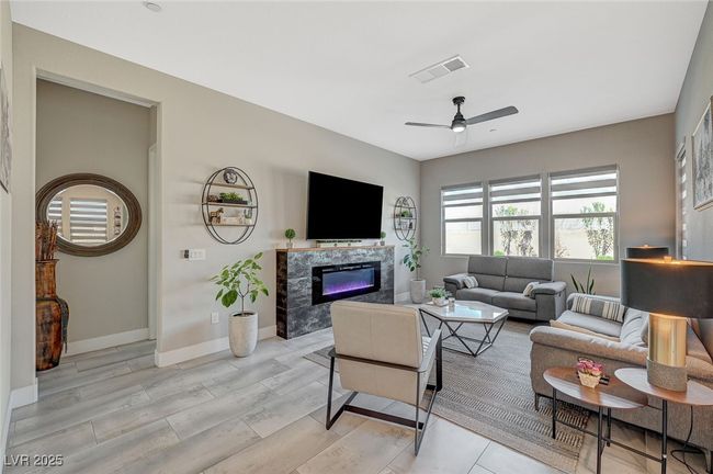 9940 Heather Moore Ave, House other with 3 bedrooms, 2 bathrooms and null parking in Las Vegas NV | Image 6