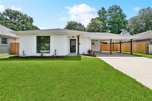 4413 Napoli Dr, Metairie, LA, 70002-3155 | Card Image