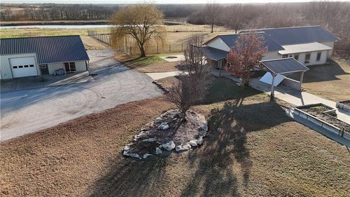 2555 22000th Road, McCune, KS, 66753 | Card Image