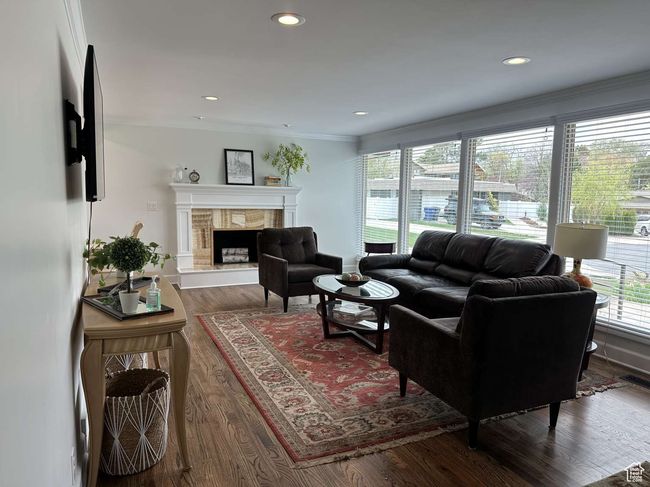 5843 S Fontaine Bleu Cir, House other with 4 bedrooms, 3 bathrooms and 5 parking in Murray UT | Image 7