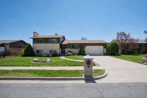 683 W 2400 N, Layton, UT, 84041-4749 | Card Image