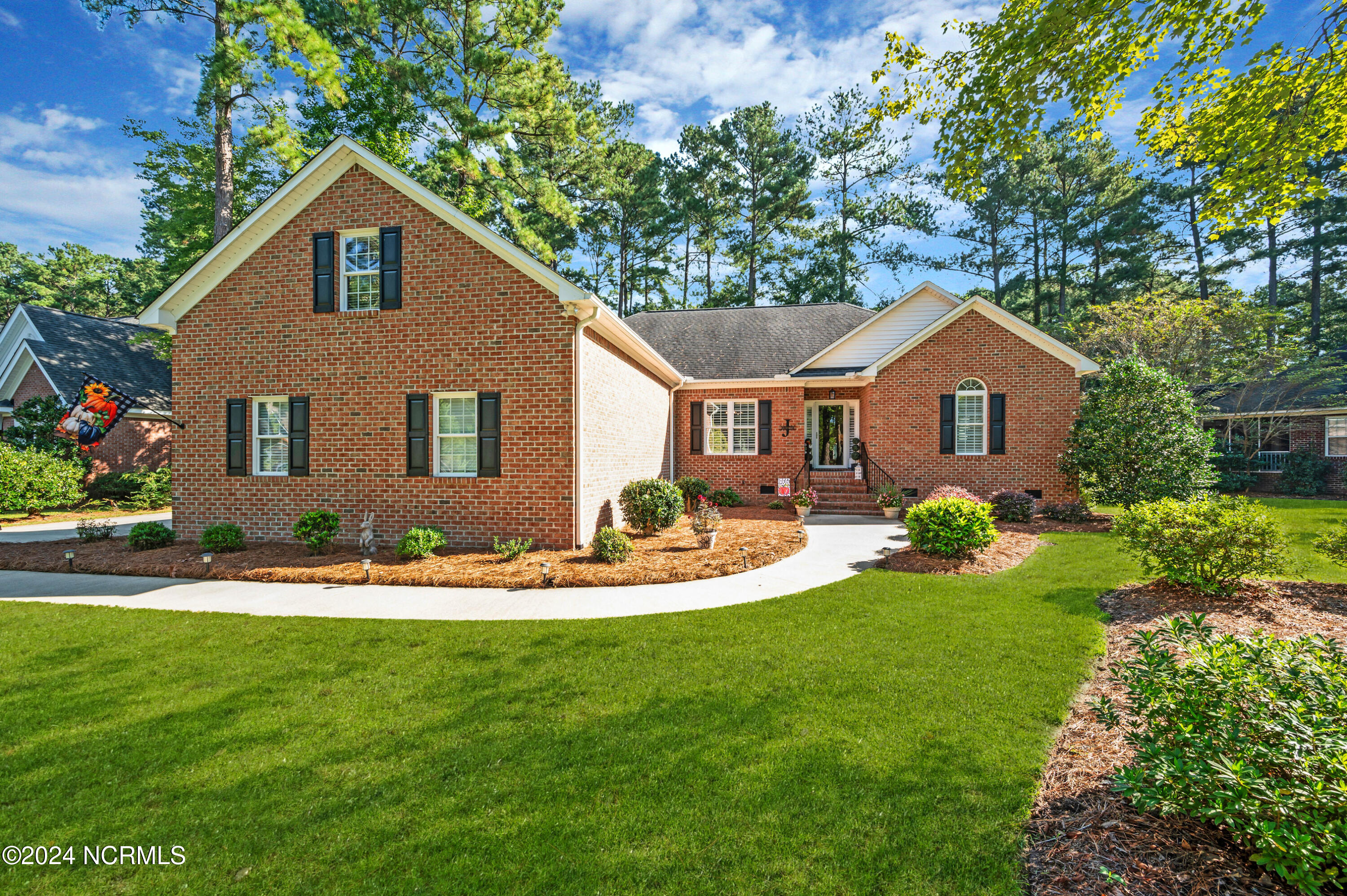 Thames Ln, Chocowinity, NC 27817