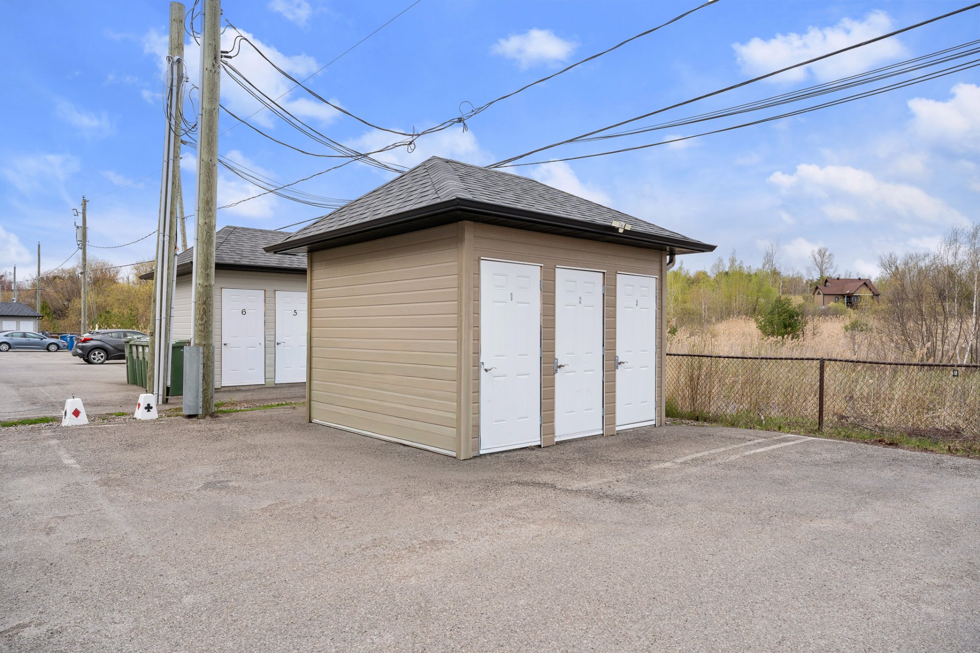 Other in Lachute 4