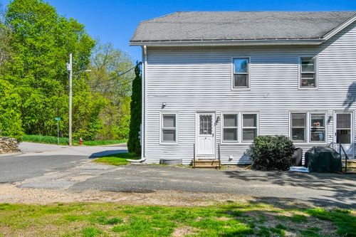 11-11 Broad St, Barre, MA, 01005-9258 | Card Image