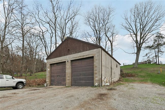 378 Mingo Church Rd, House other with 3 bedrooms, 3 bathrooms and 1 parking in Finleyville PA | Image 46