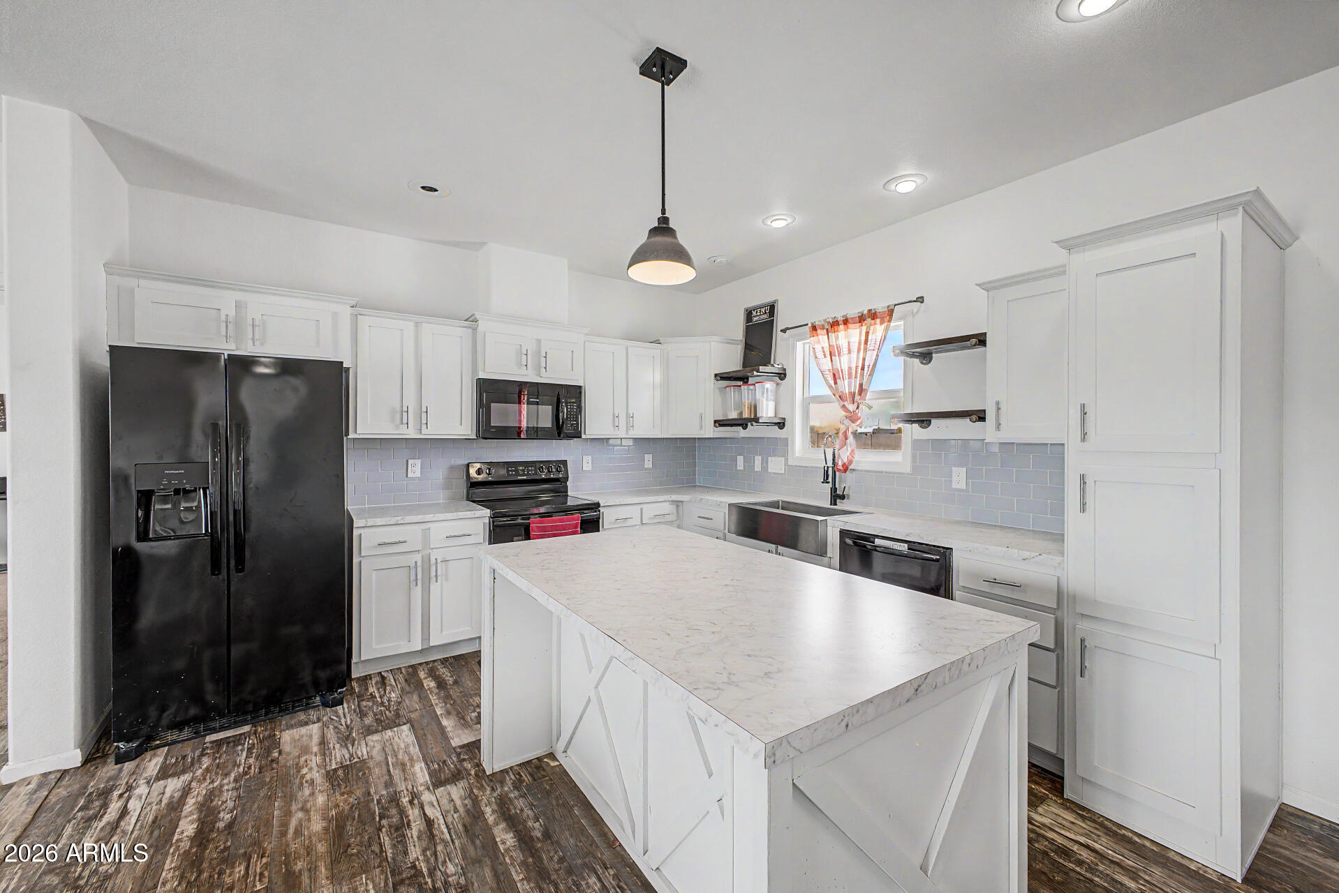 Residential in Wittmann 5