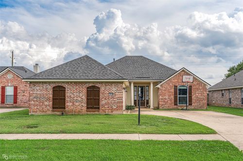1014 Creole Dr, Bossier City, LA, 71111-8194 | Card Image