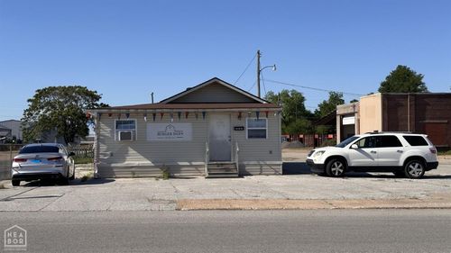 100 E Drew Ave, Monette, AR, 72447-9297 | Card Image