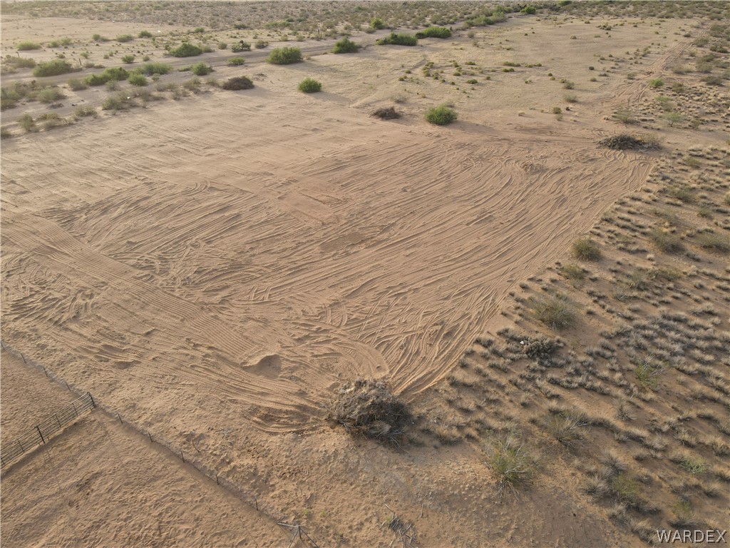 Land in Golden Valley 3