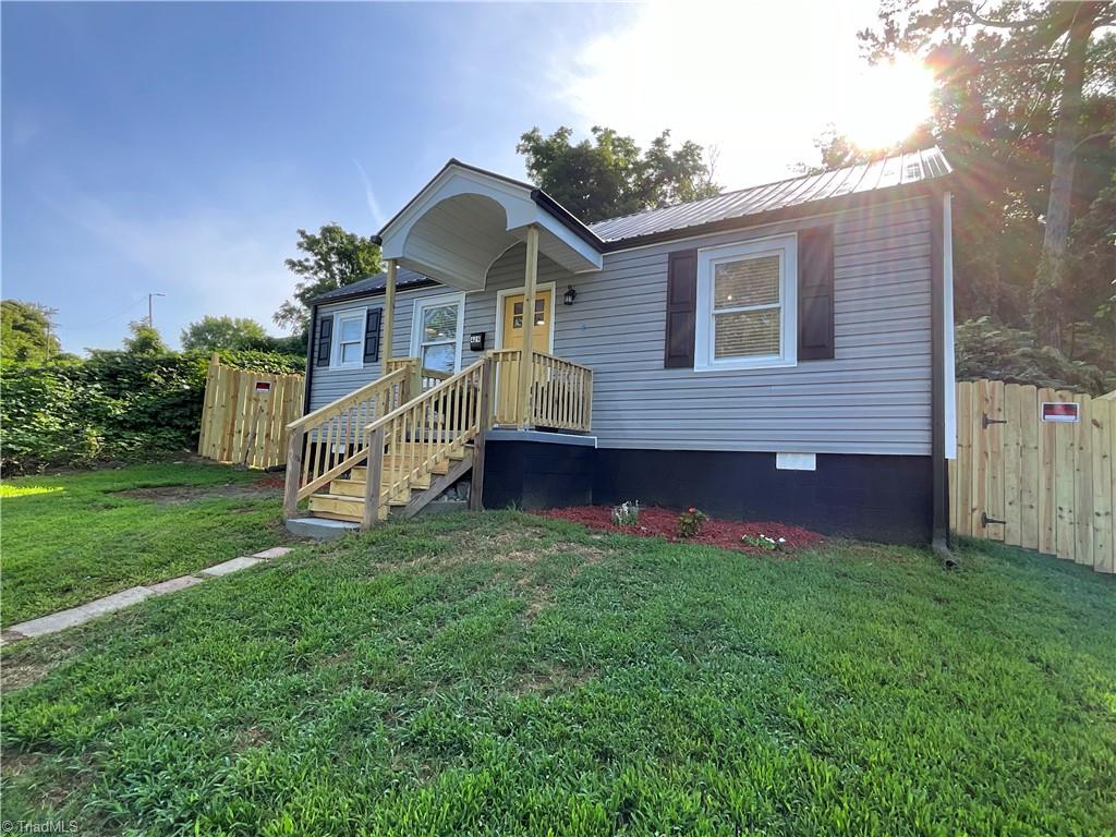 Gregory St, Winston Salem, NC 27101
