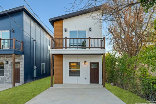 212 Cooper St, San Antonio, TX, 78210-2308 | Card Image