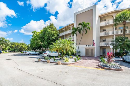 apt-c1-2101 Lucaya Bnd, Coconut Creek, FL, 33066-1145 | Card Image