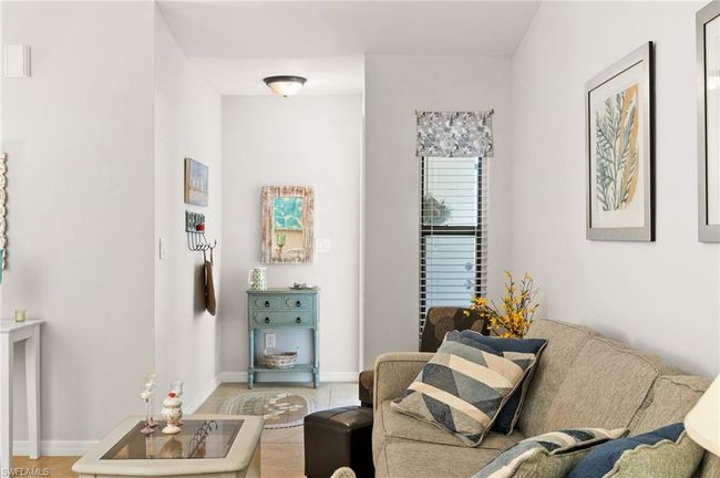 APT-31 - 1413 Sw 51 St Ln, Condo with 2 bedrooms, 2 bathrooms and null parking in CAPE CORAL FL | Image 17