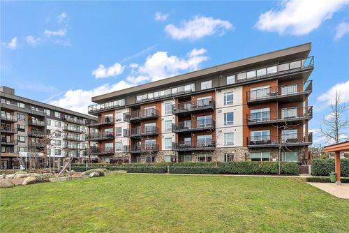 402-2500 Hackett Cres, Saanichton, BC, V8M0C1 | Card Image