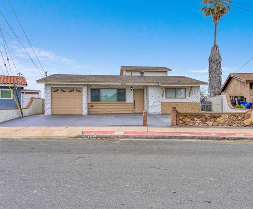 3228 Menard St, National City, CA, 91950-8122 | Card Image