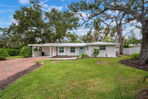 805 Tennessee Ln, SARASOTA, FL, 34234-5710 | Card Image
