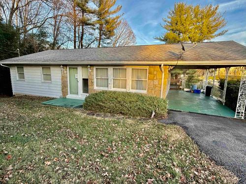 1137 Morningstar Ln, Fairmont, WV, 26554-1413 | Card Image