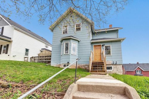 206 W 4th Street, KAUKAUNA, WI, 54130 | Card Image