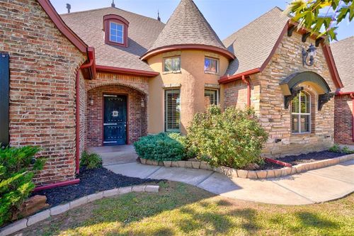 3101 Monica Ln, Moore, OK, 73160-1361 | Card Image