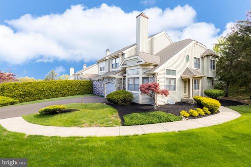 6 Bellwood Dr, UPPER HOLLAND, PA, 19053-7214 | Card Image