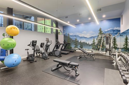 325-11077 Ravine Rd, Surrey, BC, V3T0R7 | Card Image