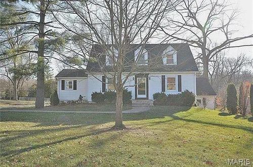 12320 Eckelmann Ln, Saint Louis, MO, 63131-3841 | Card Image