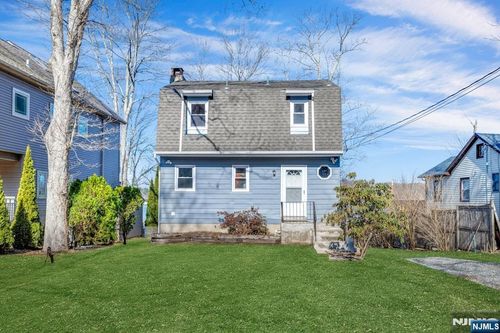 119 Lake Shore Dr, Hewitt, NJ, 07421-2241 | Card Image