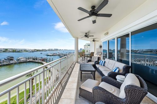 220-662 Harbor Blvd, Destin, FL, 32541-2473 | Card Image