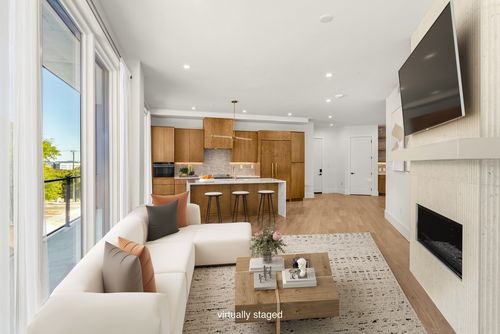 b13-321 31st Ave N, Nashville, TN, 37203-1228 | Card Image