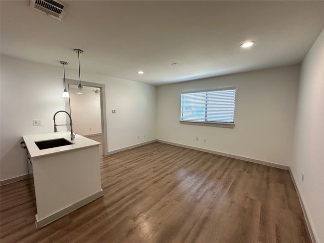 APT-108 - 4526 Munger Ave, Condo with 1 bedrooms, 1 bathrooms and null parking in Dallas TX | Image 5