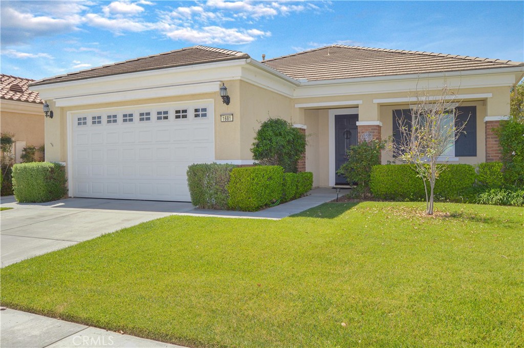 Residential in Hemet