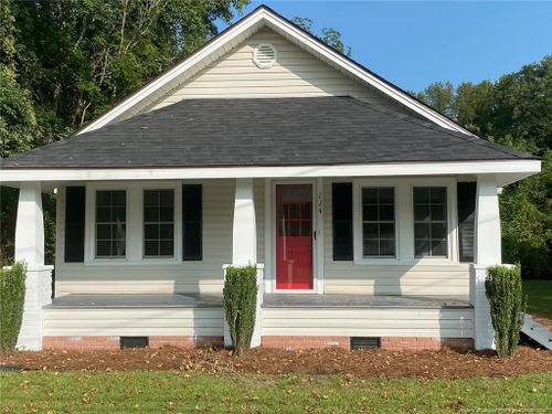 114 Whiteville Rd, Bladenboro, NC, 28320-9749 | Card Image