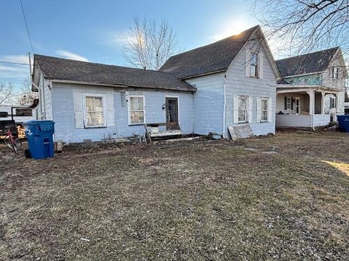 129 W Union St, Goodland, IN, 47948-8042 | Card Image