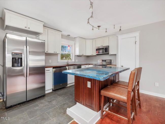 13-Kitchen | Image 13