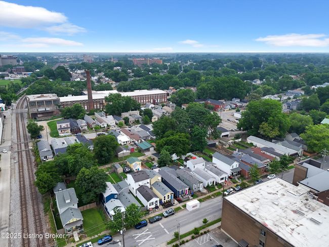 923 Mary St, House other with 3 bedrooms, 1 bathrooms and null parking in Louisville KY | Image 47
