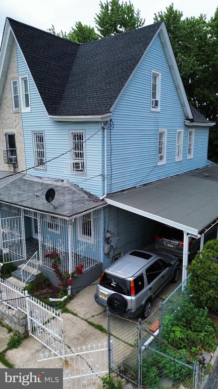 Residential in CAMDEN 2