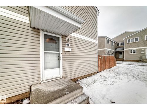 9D Castle Terr Nw, Edmonton, AB, T5X2E6 | Card Image