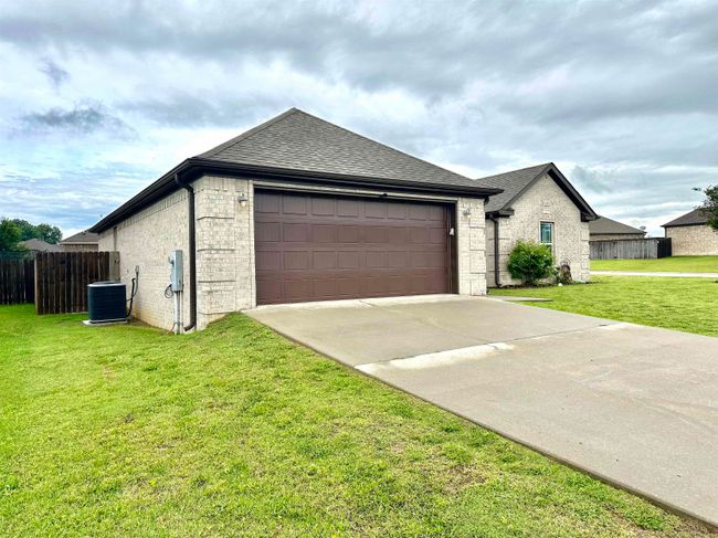 5004 Yukon Drive, House other with 3 bedrooms, 2 bathrooms and null parking in Jonesboro AR | Image 4