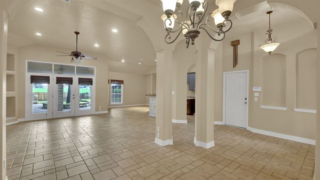 2300 Willow Ln, House other with 3 bedrooms, 2 bathrooms and 4 parking in Taylor TX | Image 9