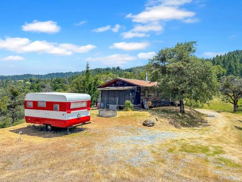 56801 Registered Guest Rd, Laytonville, CA, 95454 | Card Image