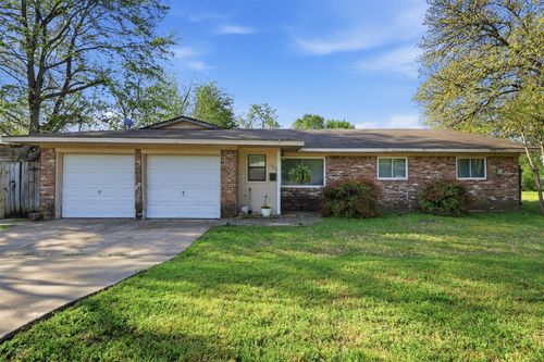 1803 Sycamore St, Commerce, TX, 75428-2447 | Card Image