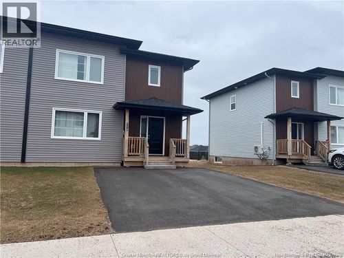 249 Lorette St, Dieppe, NB, E1A8M4 | Card Image