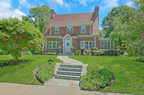 516 Bellwood Ave, Sleepy Hollow, NY, 10591-1404 | Card Image